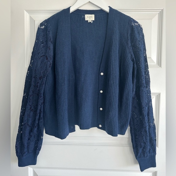 NWOT Cami NYC - Beth Cardigan in Navy - Picture 7 of 13